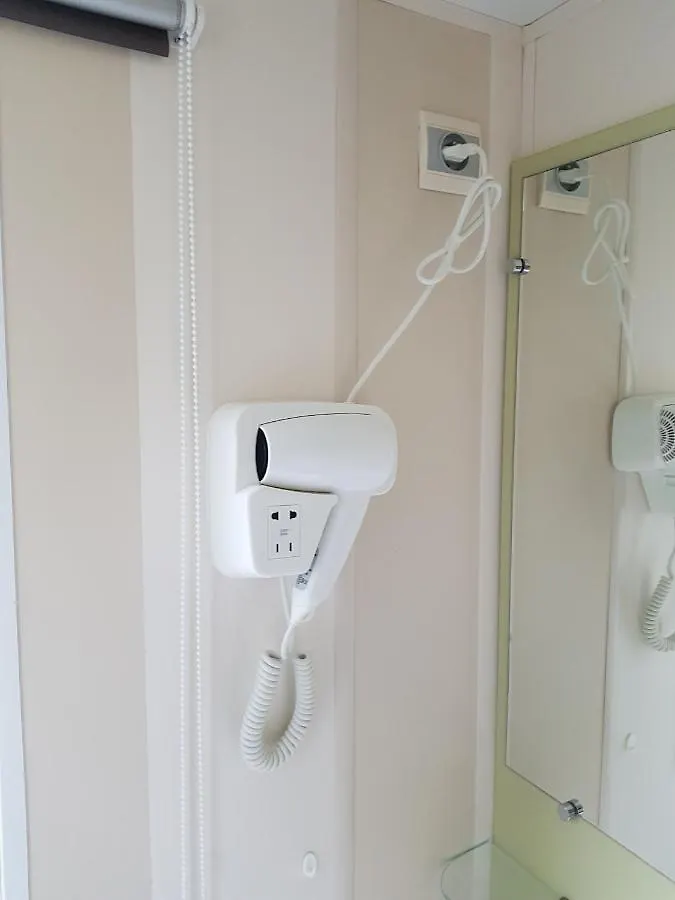 Mobile home tout confort Alexandre La Roque-d'Antheron Camping